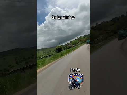 PE 88 - Salgadinho, pista cheia de buracos e remendos. #proletariusinfectus