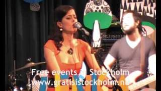 Lenka - Live Like You're Dying, Live at Södra Bar, Stockholm 7(15)