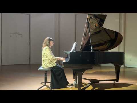 Nélida Sánchez - "Este amor como un sol" de Saúl Cosentino en Teatro Solís (Montevideo - Uruguay)