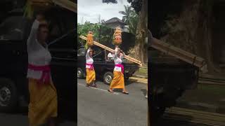Download lagu Leladan pelebon I Gst Ngr Alit Yudha putra dari  I Gst Ngr Rai Dari Puri Agung Carangsari mp3