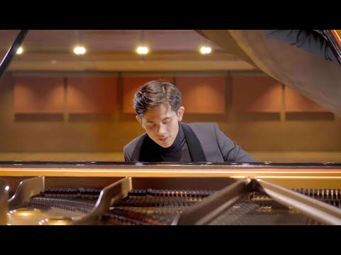 Brahms Intermezzo in A major, Op. 118 No. 2 - George Harliono (piano)