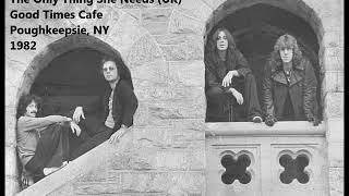 Rat Race Choir - The Only Thing She Needs (UK) 1982