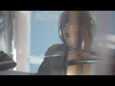 Antonellis Hus - Peter A.G. indspiller "Mor Danmark" med Antonelli Orchestra