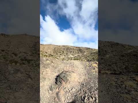 Casi en la cima de las Sierras Azules, Zonda, San Juan