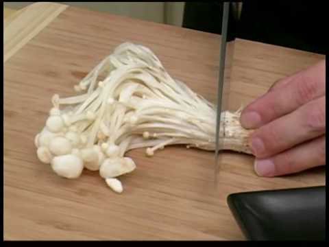 How to prepare enoki mushrooms