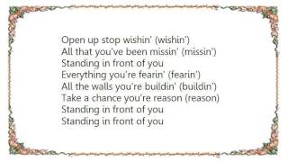 Kelly Clarkson - Standing in Front of You Lyrics