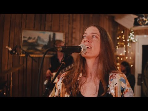 Nea & the Regulars - Gander On (Live @ PIIR Studio)