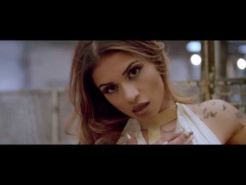 Mc Marcelly - Essa é a Hora (Clipe Oficial)