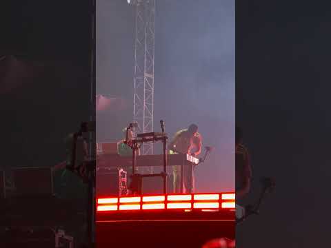 @Fredagainagain x Frank Ocean x Moderat - Chanel (A New Error) AXE CEREMONIA | Mexico