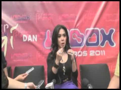 Tiga Nominasi Inbox Award Untuk Syahrini