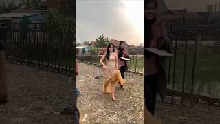 Download lagu Laila Ayu's friendliness #lailaayu #agengmusik #dangdut #dangdutkoplo #cakmet mp3