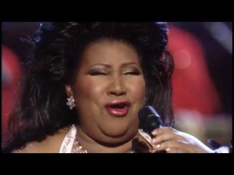 Aretha Franklin. Ain't no way. Divas Live 2001 (full video)