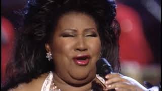 Aretha Franklin. Ain&#39;t no way. Divas Live 2001 (full video)