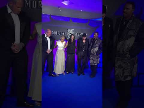 Choose your fighter. The cast of MORTAL KOMBAT II took on the European Fan Event in London.