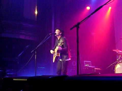 New Amsterdam- Travis live at Webster Hall