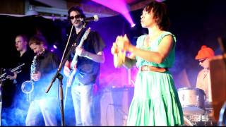 Nicole Willis &amp; The Soul Investigators - Holdin&#39; On @ ILMIÖ 2011