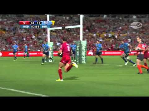Quade Cooper Try - Reds Vs. Bulls