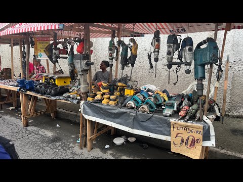 FEIRA DO ROLO DE DUQUE DE CAXIAS NO RIO DE JANEIRO CAÇADA MÁQUINAS E FERRAMENTAS ANTIGAS