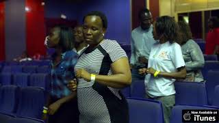 Zimpraise Feat Oliver Mtukudzi Hear Me Lord
