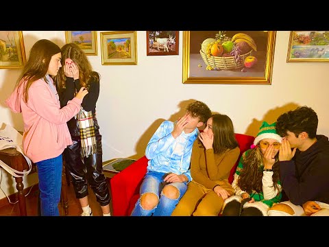 TUTTI CONTRO DI ME!!! - AMICI vs NEMICI - by Charlotte M.