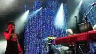 Rogue Traders @ Billboard Soundcheck Childlike