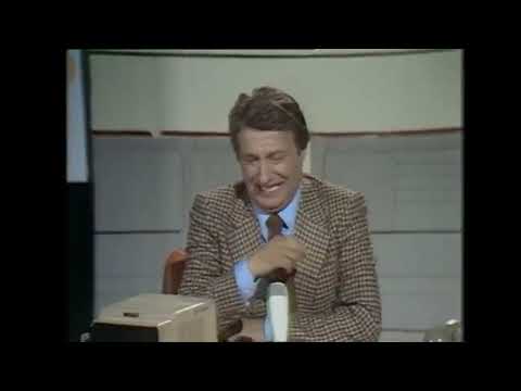 A tutto gag" (1980).  Parodia  Telegiornale,  Gastone Pescucci   Daniele Formica, Massimo Boldi.