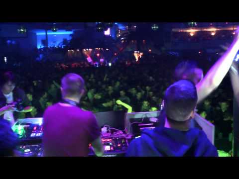 download lagu mp3 mp4 La Riviera Madrid Spain, download lagu La Riviera Madrid Spain gratis, unduh video klip La Riviera Madrid Spain