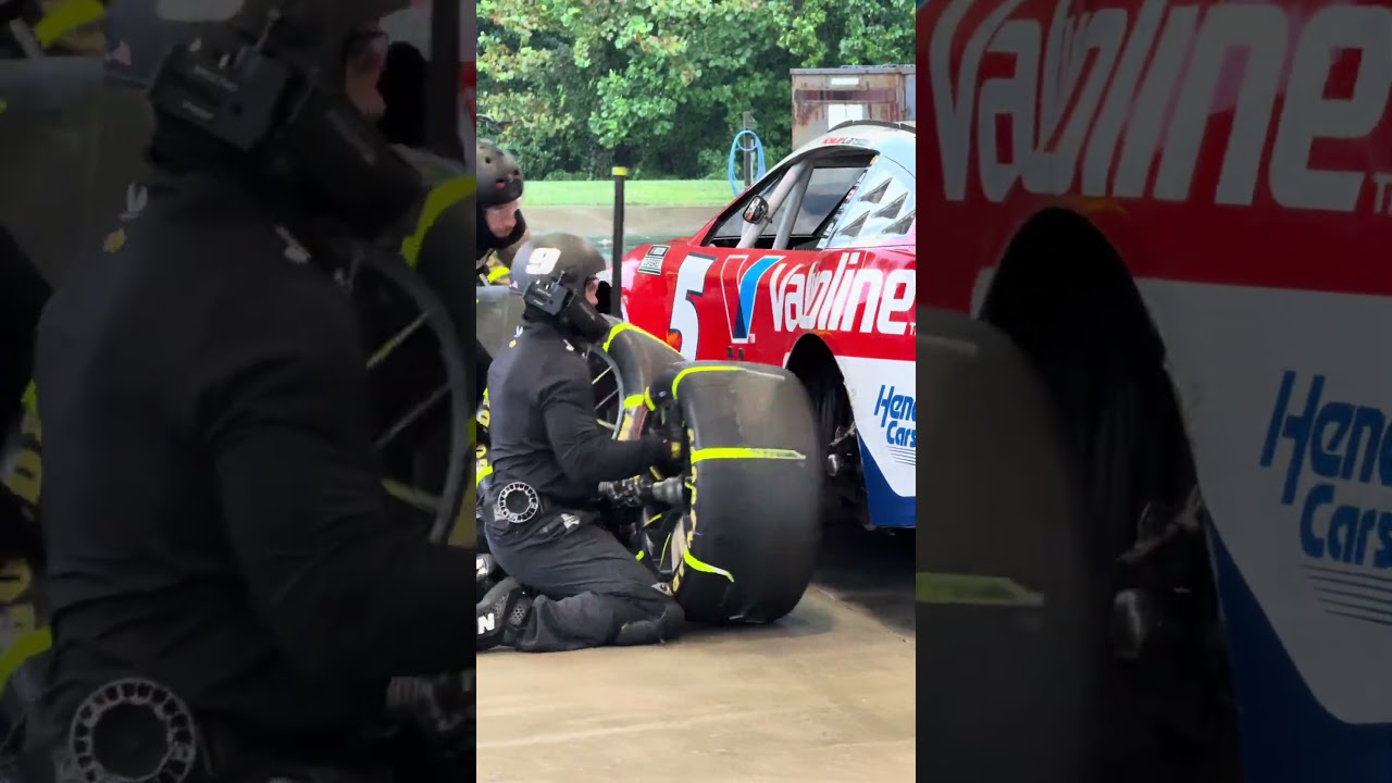 Why are they going the wrong way? #NASCAR #PitStop