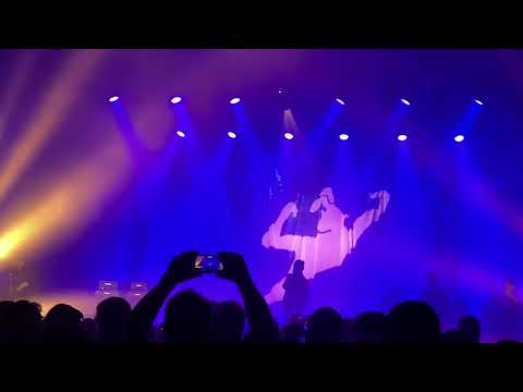 Echo & the Bunnymen Live -Killing Moon