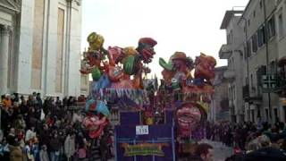 preview picture of video 'carnevale caprino veronese 2009'