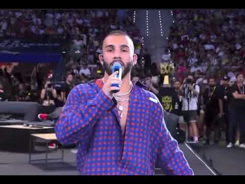 Manuel Turizo cantando la COPA VACÍA de Shakira en el evento King’s League