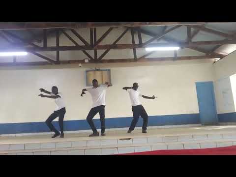 students showcase talents during kmf