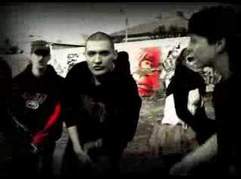 download lagu mp3 mp4 Gienas Clan, download mp3 Gienas Clan free downloadn, video klip Gienas Clan