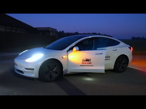Tesla Model 3 Light Show 2022