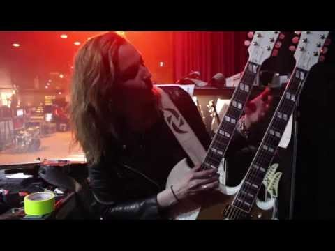 The Guitar Zombie Gear Walkthrough, Lzzy Hale from Halestorm 2015