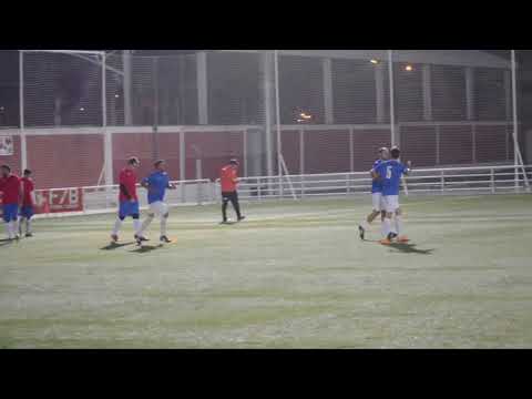 La Bellota Mecánica  3 - 5 Dínamo Triana F.7.  Guillermo Muñoz Pinilla