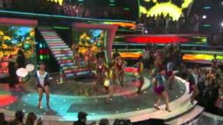 Season 10:Will.i.am &amp; Jamie Foxx - Hot Wings (I Wanna Party)(Live On American Idol 2011)(Top 10)