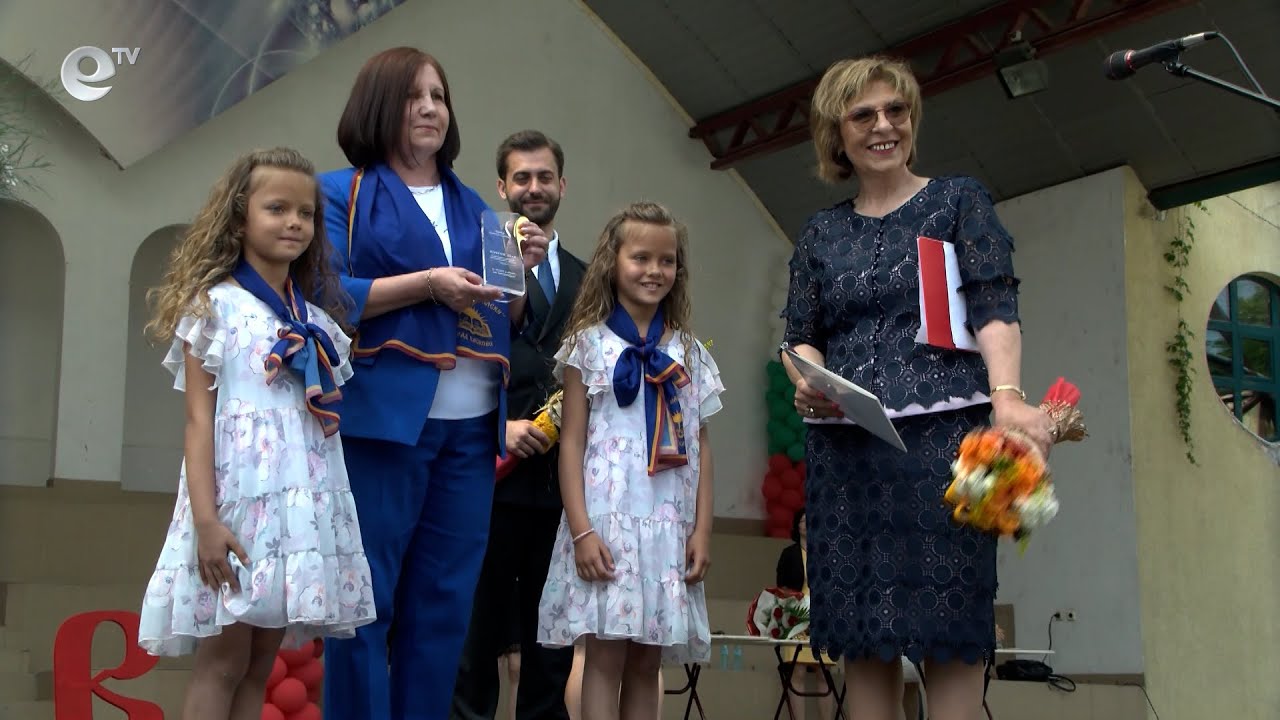 Наградиха учители и ученци за 24 май в Хасково