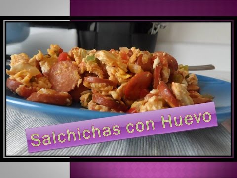 Salchichas con Huevo / Scramble eggs with hot dog