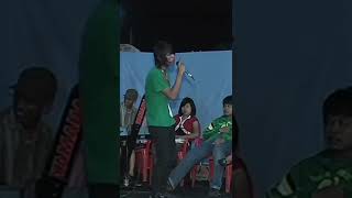 Download lagu Andika kangen band (nyanyi di acara hajatan) mp3 Download lagu Andika kangen band (nyanyi di acara hajatan) mp3