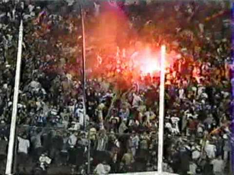 "Extremo Celeste - Cristal vs Gayinas - Campeonato 2002" Barra: Extremo Celeste • Club: Sporting Cristal