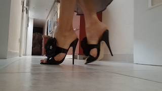 Lady Pia - how walking and dancing in 5,5 inch heels through the night Secrets of the top stars.