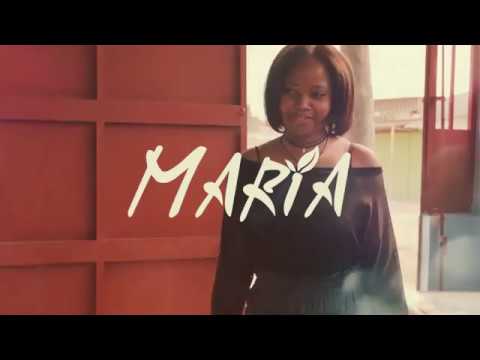 BLACK AND WHITE - MARIA VÍDEO OFFICIAL