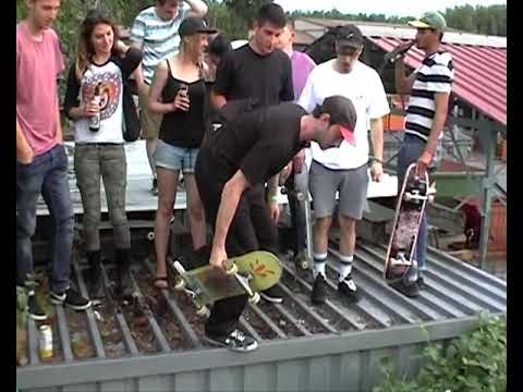 karlsruhe german pronunciation  ˈkaɐ̯lsˌʁuːə ; formerly carlsruhe