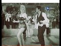 RESORTES BAILA MAMBO CON LA ACTRÍZ JOAN PAGE Y LA MARIMBA ALMA DE HUIXTLA