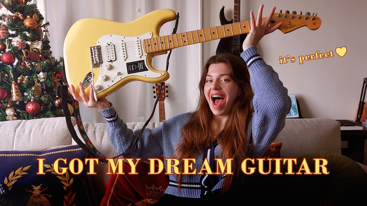 I got my dream guitar!!! ♥︎🎸♫♪~