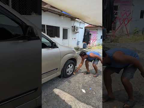 kenapa mobilnya jalan sendiri !!!