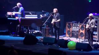 Phish - 12.28.10 - Back on the Train