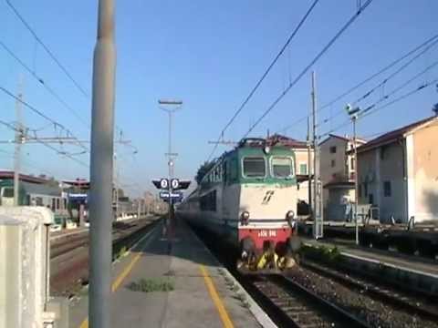 E656.046 sull' ICN 1911 in transito a Campoleone