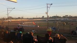 preview picture of video 'Timmis speedway Mildura Victoria Australia 2018'